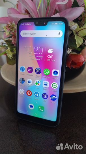 HONOR 10, 4/64 ГБ