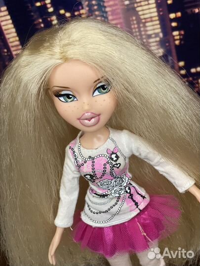Кукла Bratz