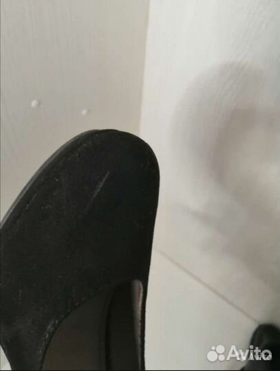 Туфли чёрные классические на шпильке