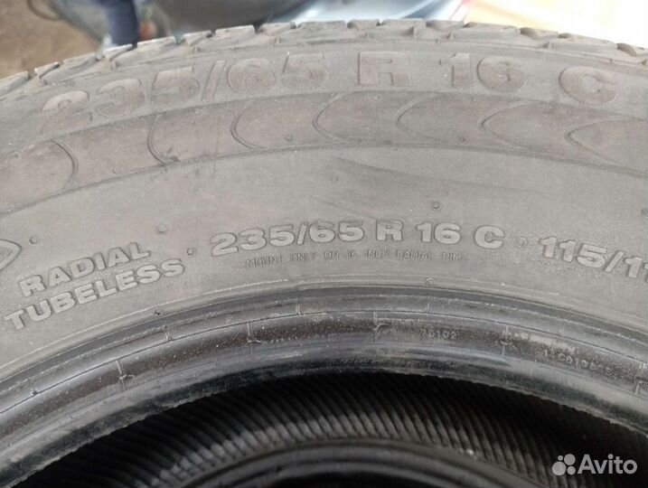 Continental Vanco 2 235/65 R16