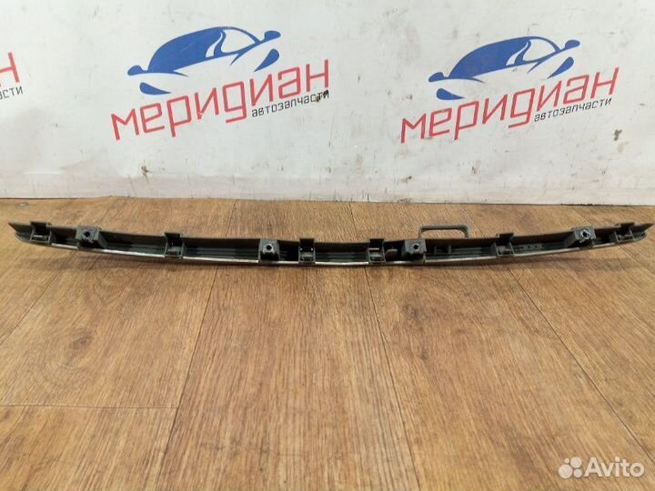 Молдинг капота Mercedes-Benz C-Class W203 2004