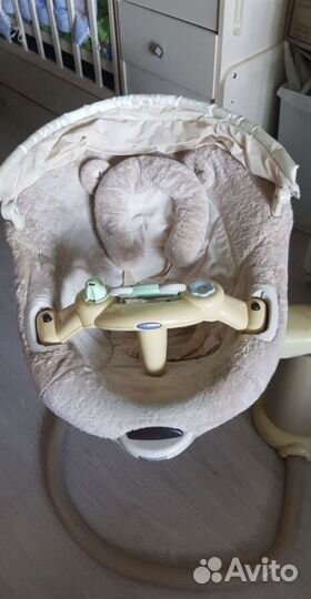 Укачивающий центр graco