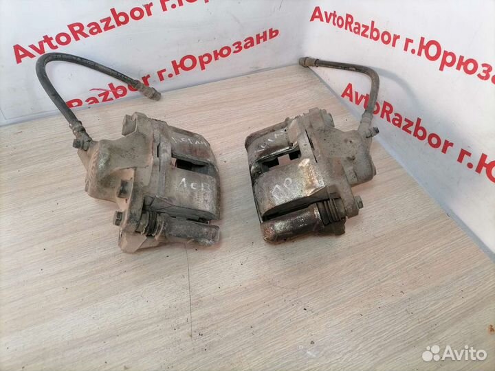 Суппорт передний Renault Logan