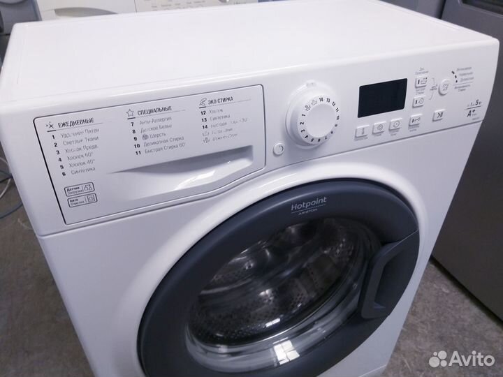 Стиральная машина Hotpoint-Ariston