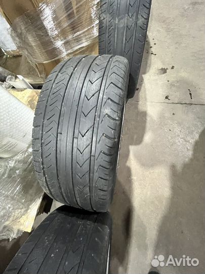 ONYX NY-901 235/45 R17