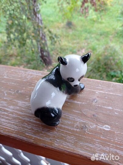 Статуэтка фарфор СССР медвежонок