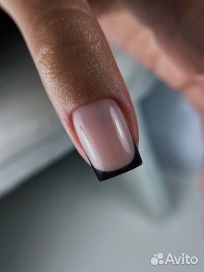 Маникюр Витязево