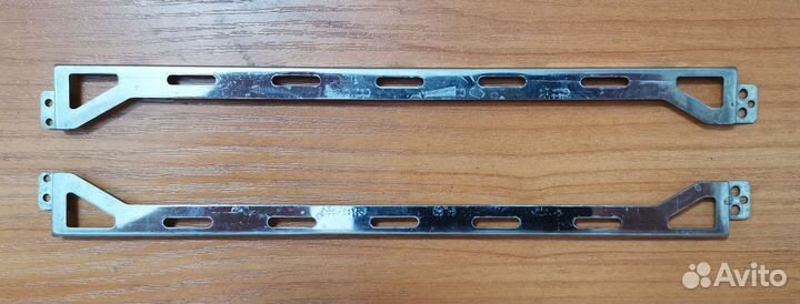 Петли для ноутбуков Samsung NP300* / NP305*