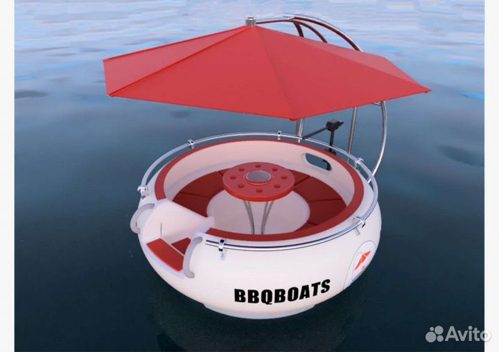Лодка с мотором и грилем, беседка