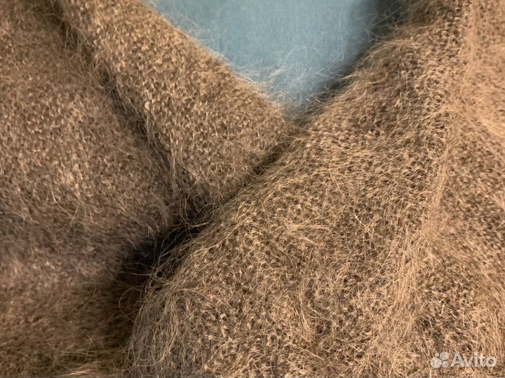 Щаль пуховая большая 140 на 140