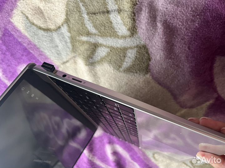 Ноутбук intel