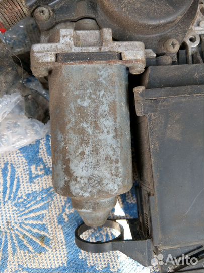 Стеклоподъемники VW Passat