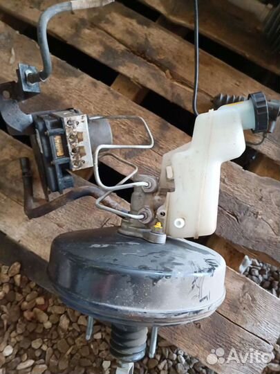 Вакуумный усилитель тормозов Geely Emgrand