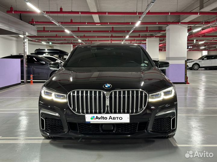 BMW 7 серия 3.0 AT, 2021, 11 000 км