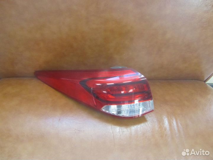 Фонарь левый Hyundai I40 универсал