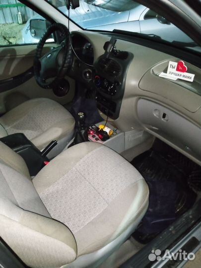 LADA Kalina 1.6 МТ, 2010, 300 000 км