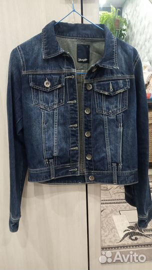 Куртка джинсовая
