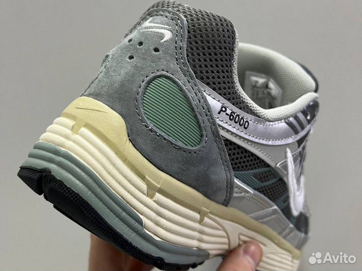 Кроссовки мужские Nike P6000