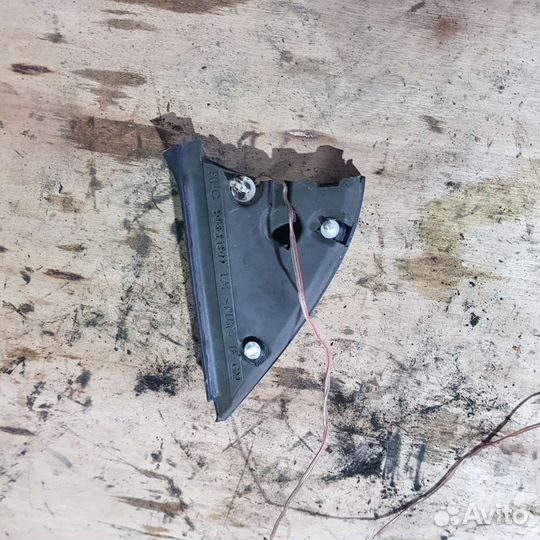 Уголок двери левый chevrolet viva