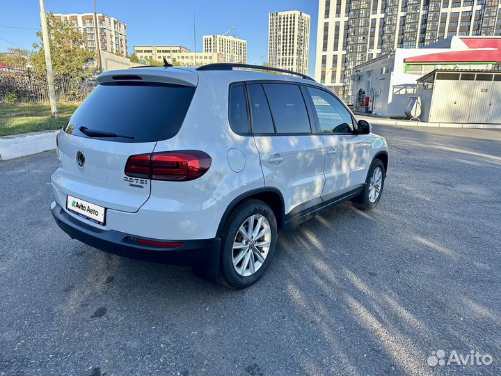 Volkswagen Tiguan 2.0 AT, 2014, 129 000 км