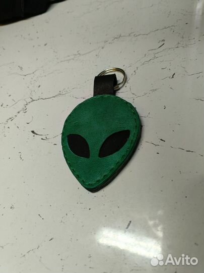 Брелок ручной работы