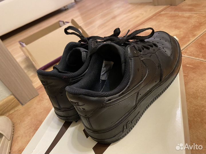 Кроссовки nike air force черные 37