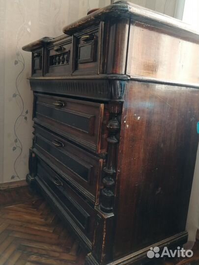 Комод старинный антикварный