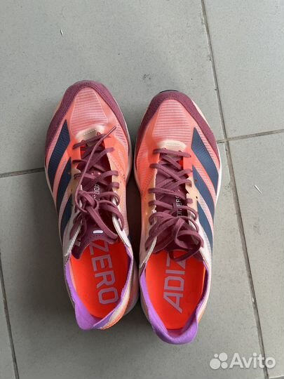 Кроссовки adidas женские