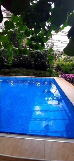 Дом 250 м² на участке 4 сот.