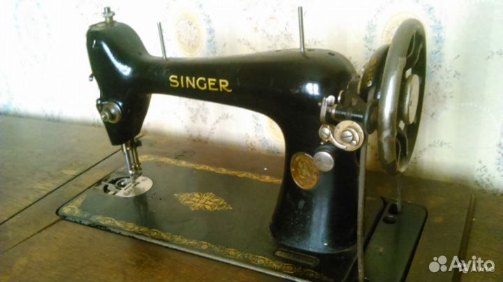 Швейная машинка 