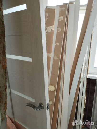 Межкомнатные двери бу с коробкой 60*200