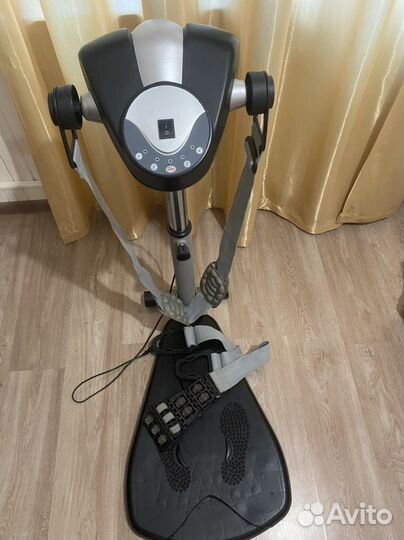 Вибромассажер на стойке тренажер
