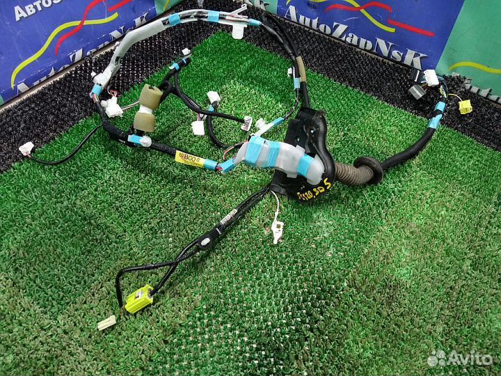 Проводка двери передней левой Toyota Land Cruiser