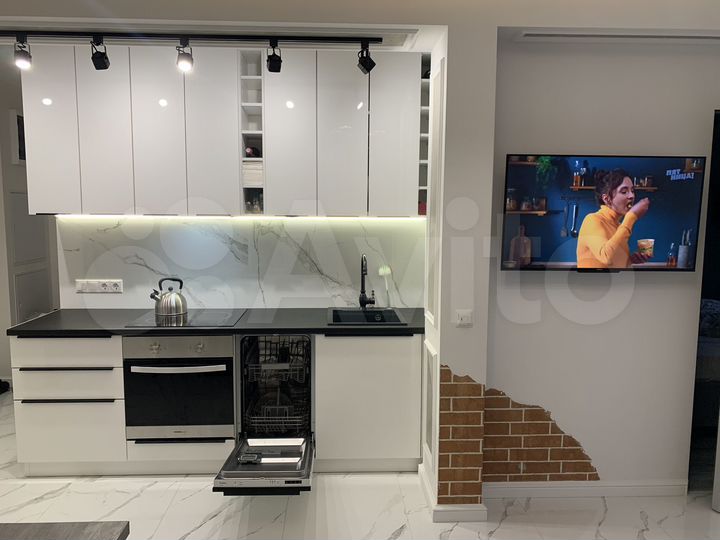 2-к. квартира, 41 м², 8/13 эт.