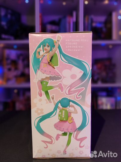 Аниме фигурка Hatsune Miku Haru Fuku