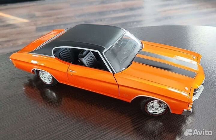 Большая Модель в масштабе Автомобиля 1:18 новые