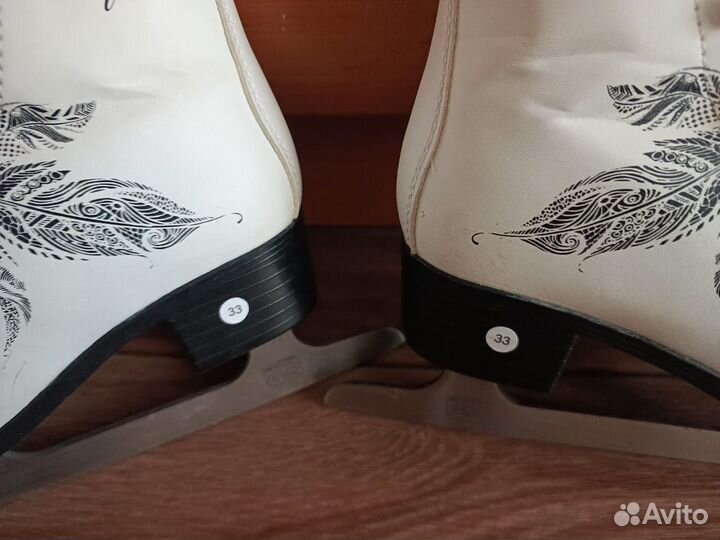 Коньки фигурные 33 размер