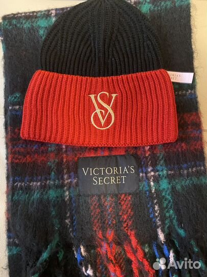 Сет Шапка и шарф Victoria's Secret