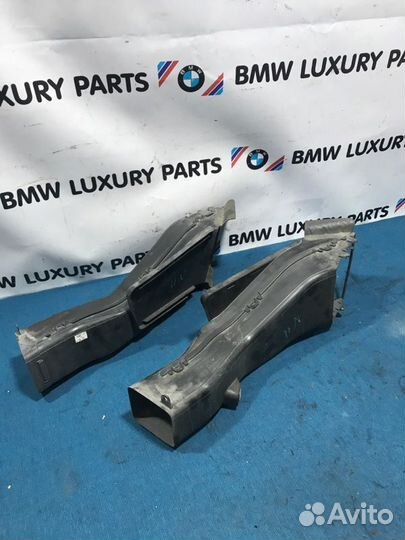Воздуховод тормозов передний Bmw X5 E70 3.0 N55B30