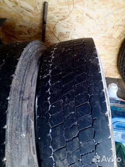 Продам шины резина 295х80 22,5