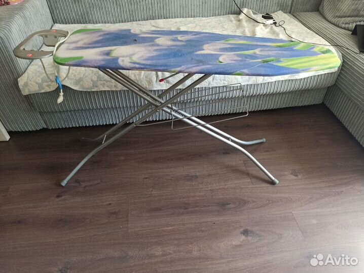 Гладильный стол