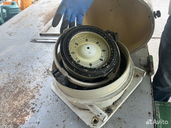 Компасс корабельный СССР