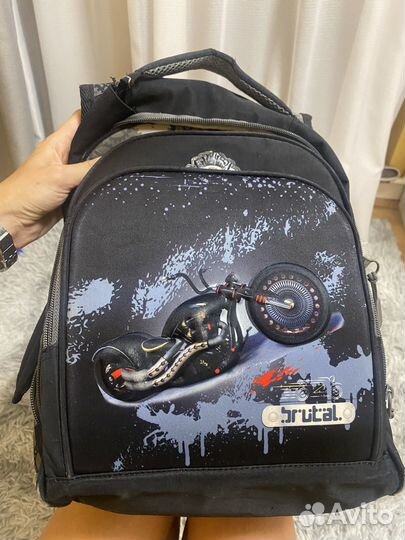 Школьный рюкзак
