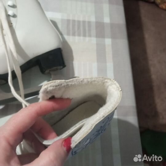 Коньки фигурные