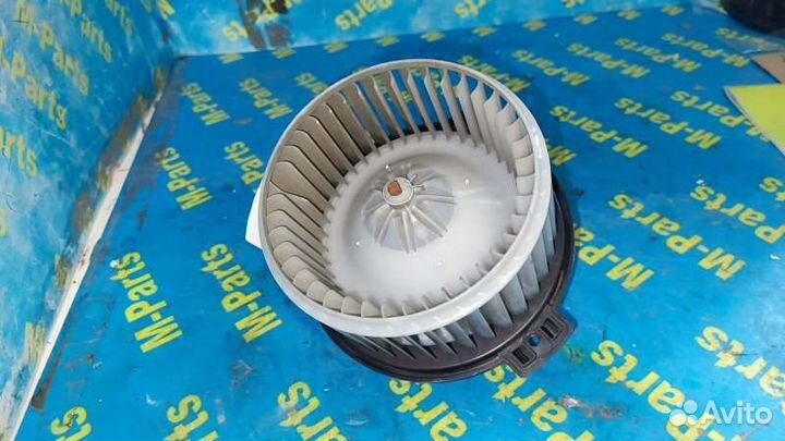 Мотор печки Mazda Mpv LW3W 2005