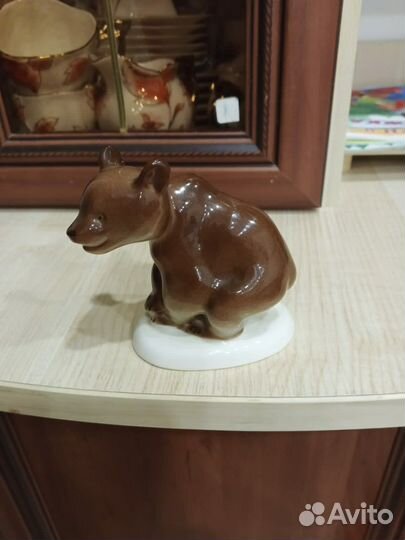 Фарфоровые статуэтки животные