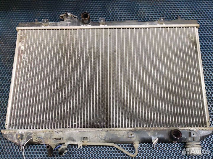 Радиатор охлаждения toyota vista v30 v40