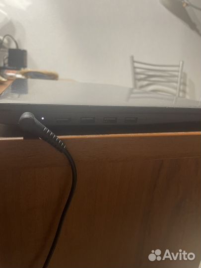 Ноутбук lenovo