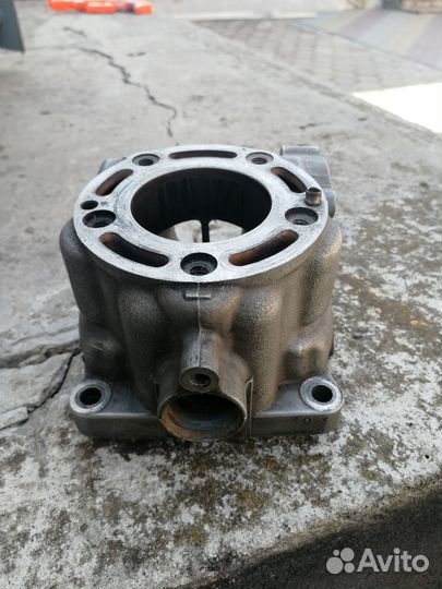 Цилиндр Honda cr125