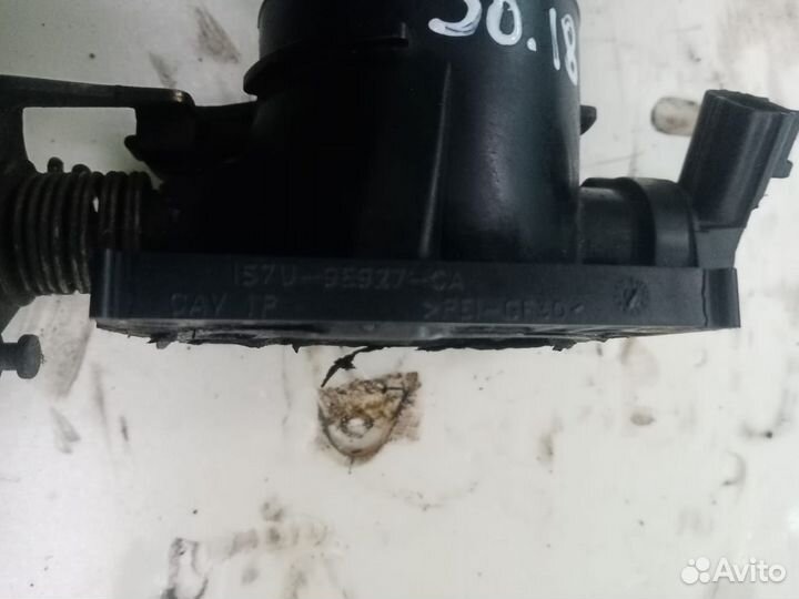 Дросcельная заслонка Mazda MPV II (LW) L3